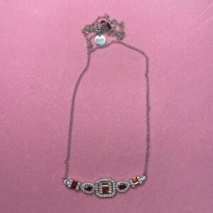 Elegant Silver Necklace with Crystal Accents